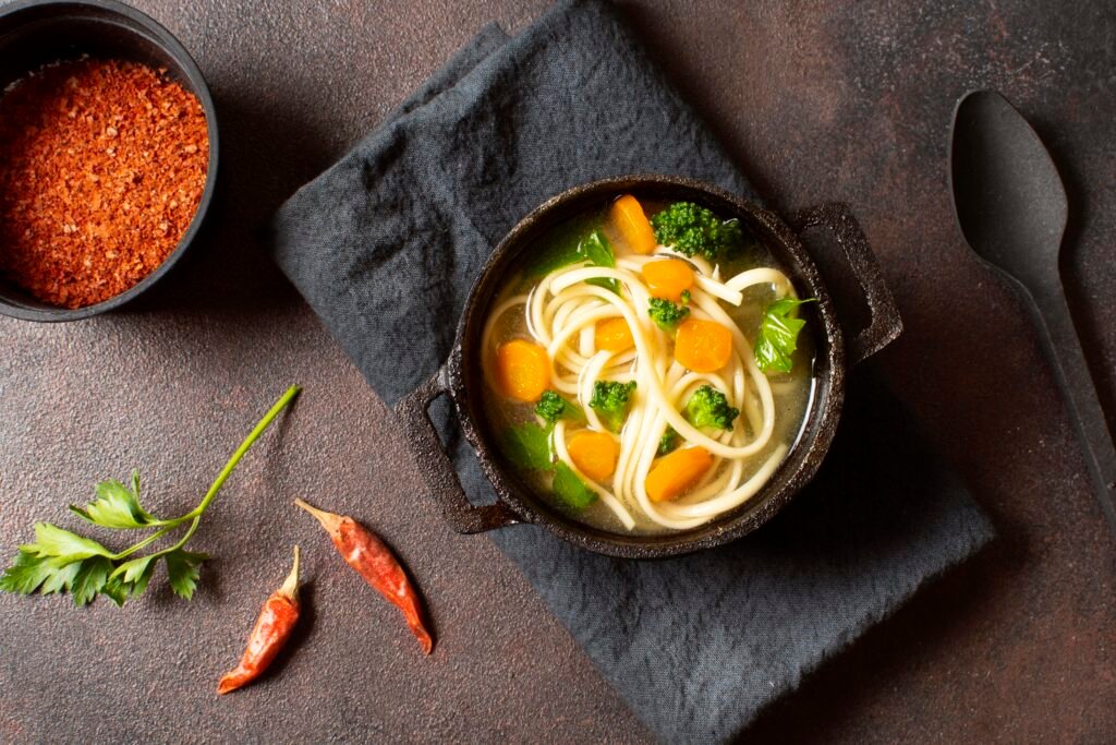 flat-lay-noodle-soup-winter-meals (1)